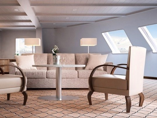 Люкс Роял с балконом (1 bed room)