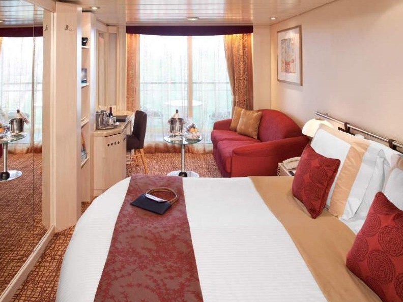 Каюта с балконом